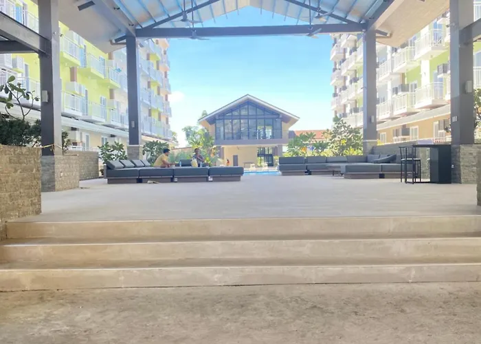 Seaview Amani Grand Resort Residences 3-5Mins From Airport